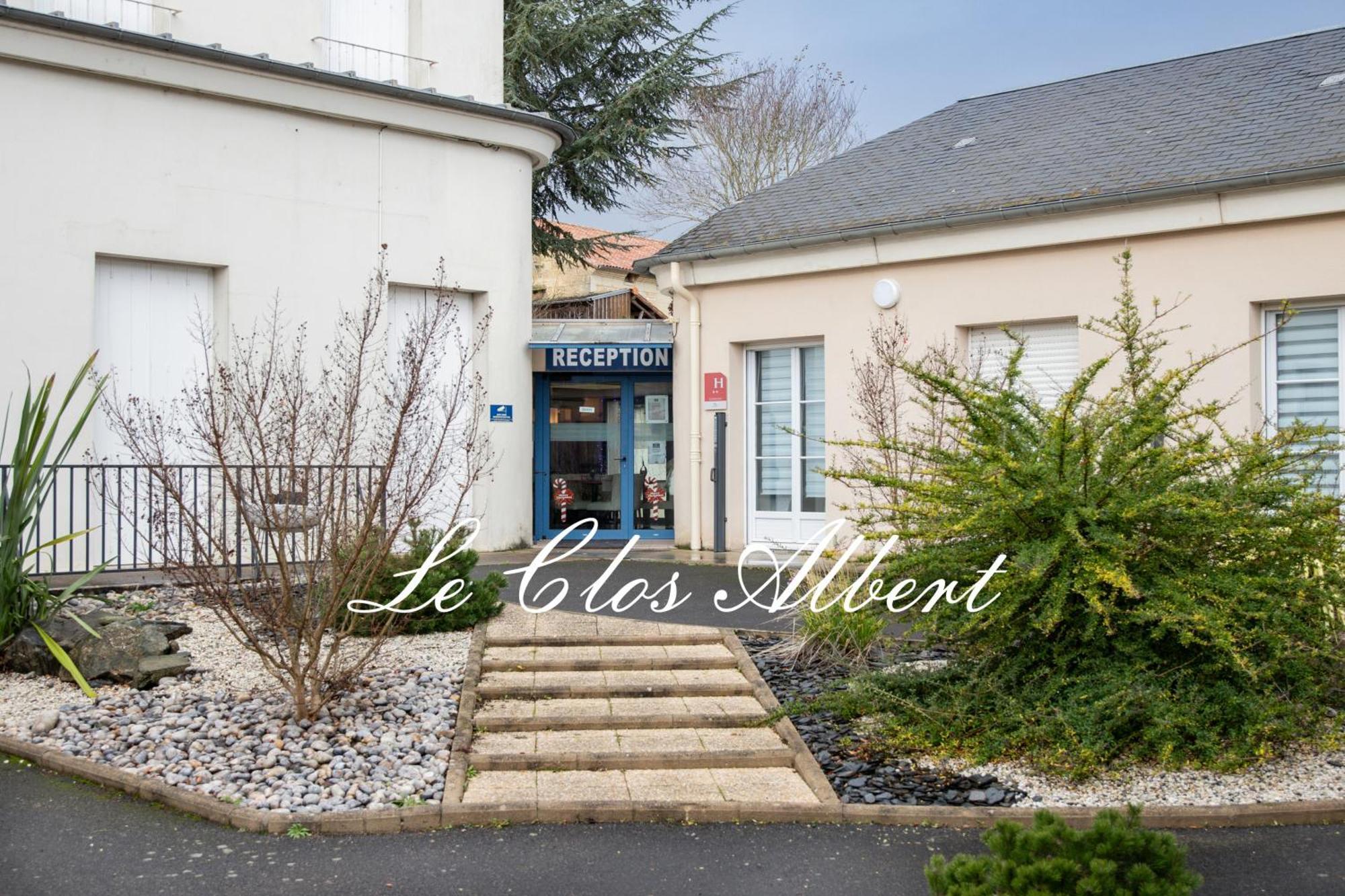 Le Clos Albert Loudun Bagian luar foto