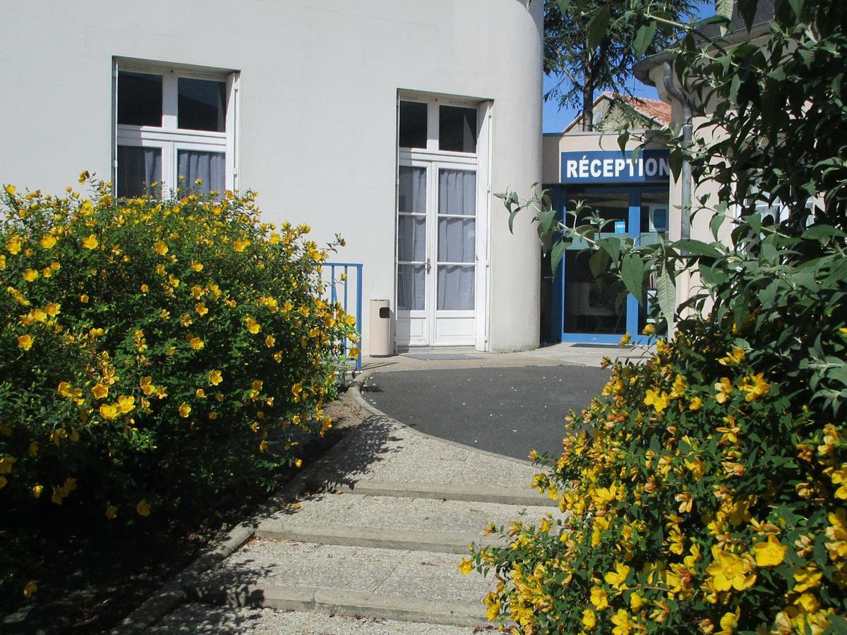 Le Clos Albert Loudun Bagian luar foto